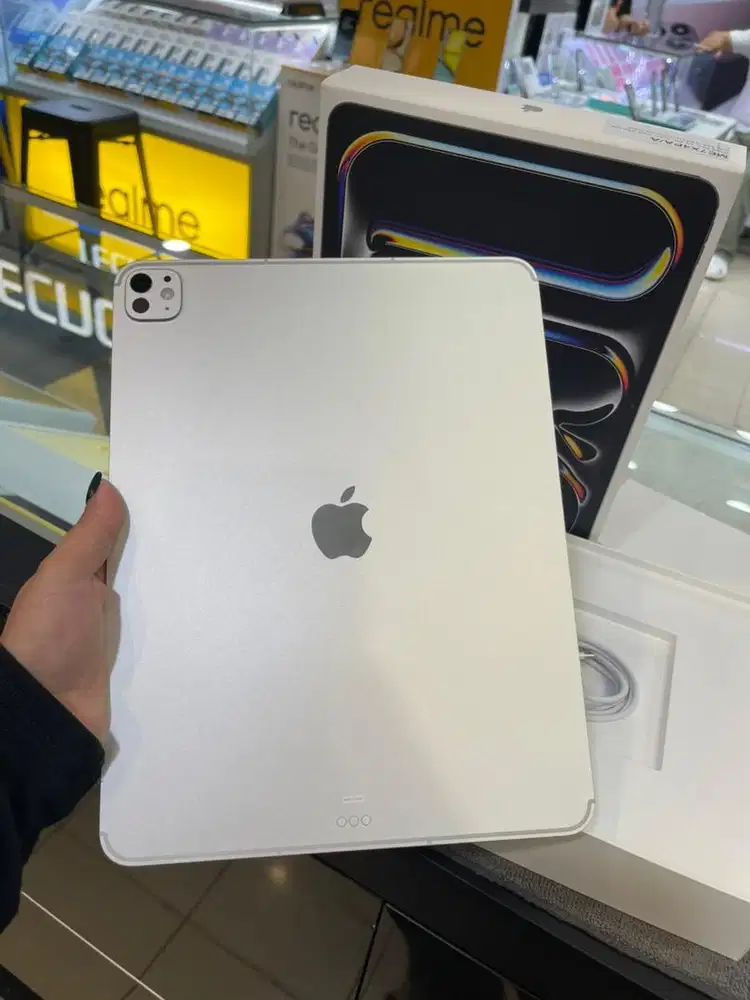 Ipad Pro M5 13inci 256 Wifi + Cellular Like New Ibox On 05/03/2027