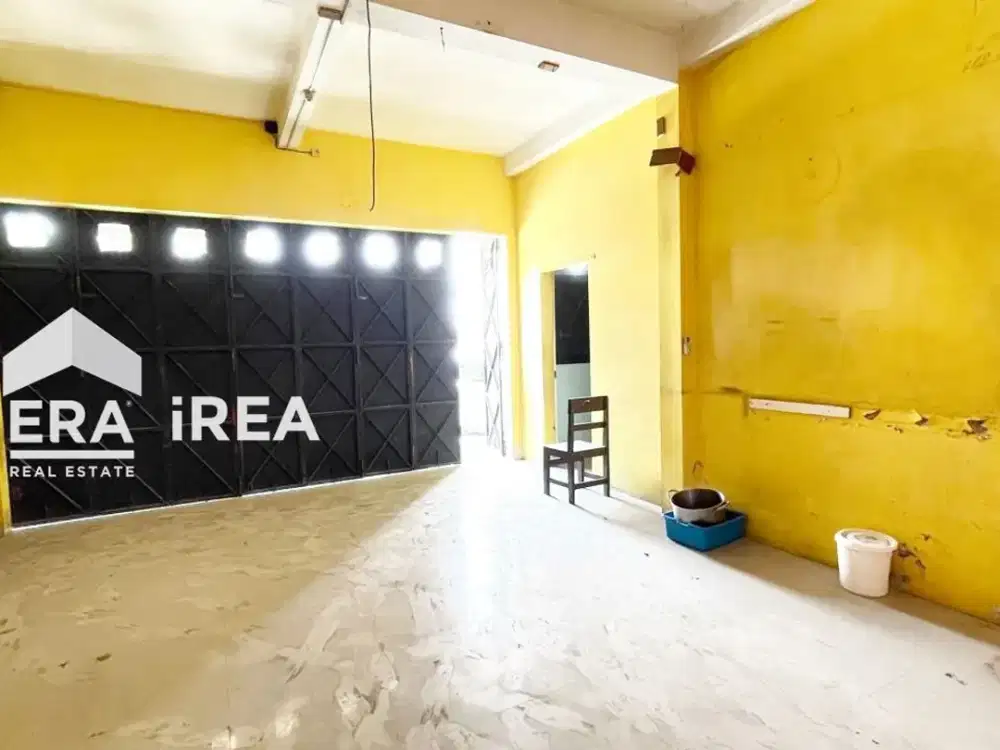 RUANG USAHA DIJUAL DI SOLO BARAT DEKAT DENGAN PASAR PENGGING