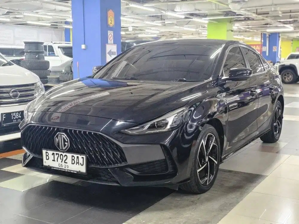 MG 5 GT MAGNIFY 2023 Hitam