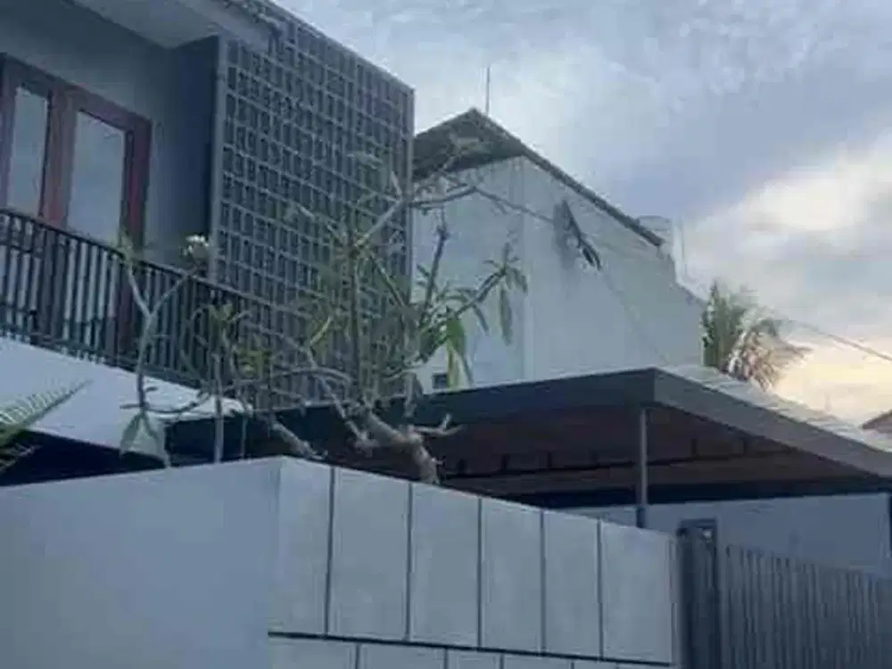 Rumah Free Kitchen Set Minimalis Dengan Lantai 2