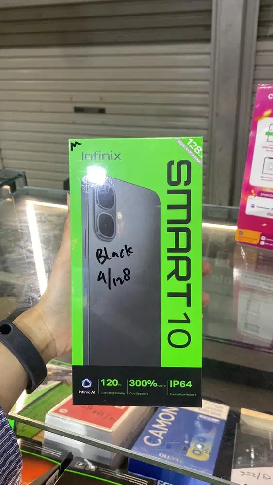 Infinix smart 10 4/128 segel