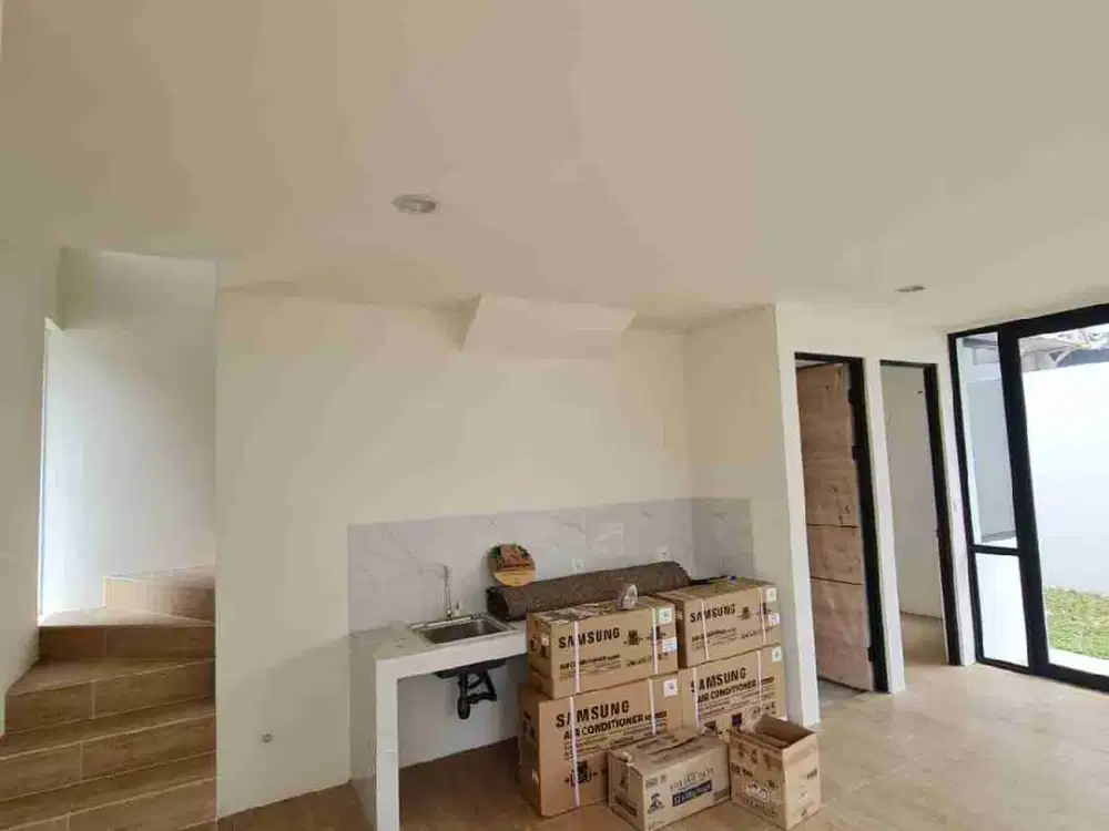 Dijual Rumah Baru 2 Lantai Bebas Banjir Super Strategis di Lippo Karawaci Utara