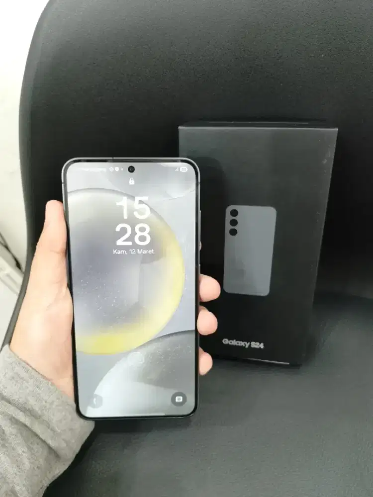 Samsung S24 8/256 Fulset ori resmi sein no minus garansi panjang