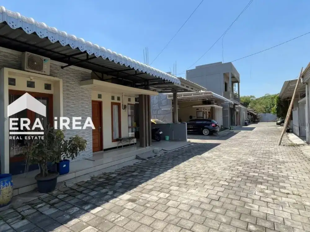 RUMAH DIJUAL DI SOLO COLOMADU DEKAT BANDARA ADI SOEMARMO