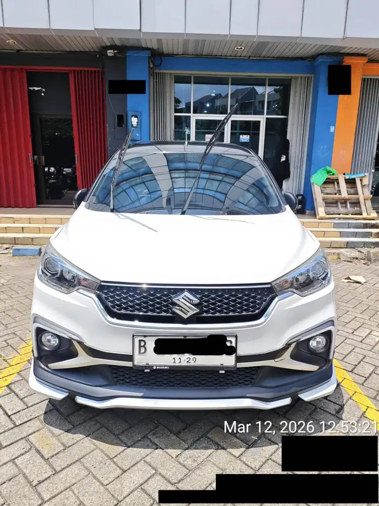 SUZUKI ERTIGA HYBRID 2024 MULUS LUAR DALAM