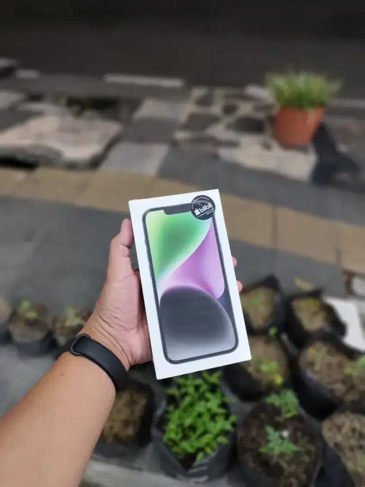 iPhone internal 14 128