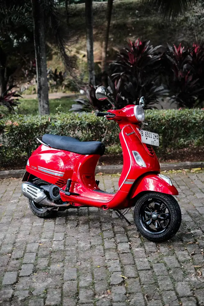 JUAL VESPA MATIC BEKAS/SECOND LX 2017 MURAH BERGARANSI