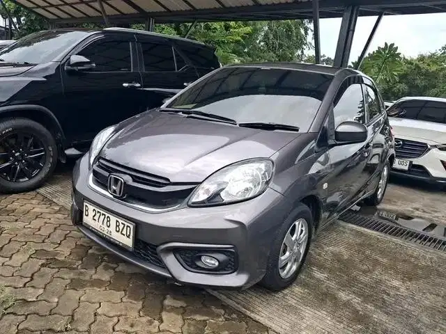 DP MURAH - Honda Brio Satya 1.2 E Bensin-AT 2018 Abu-Abu