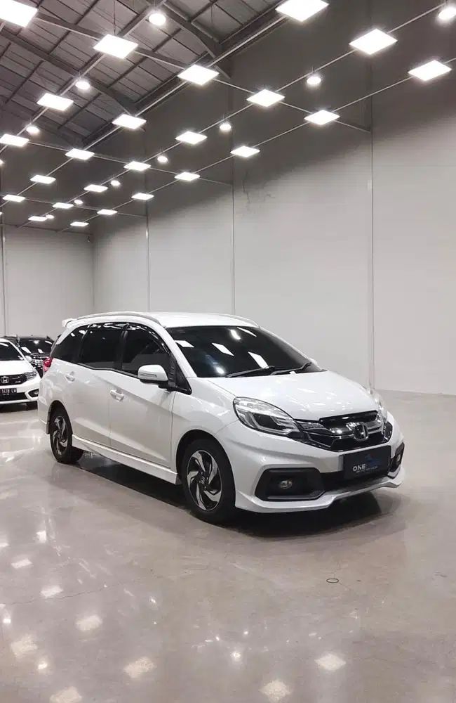 TDP 15jt! Honda Mobilio RS AT 2015, Plat L, KM 105rb, Istimewa
