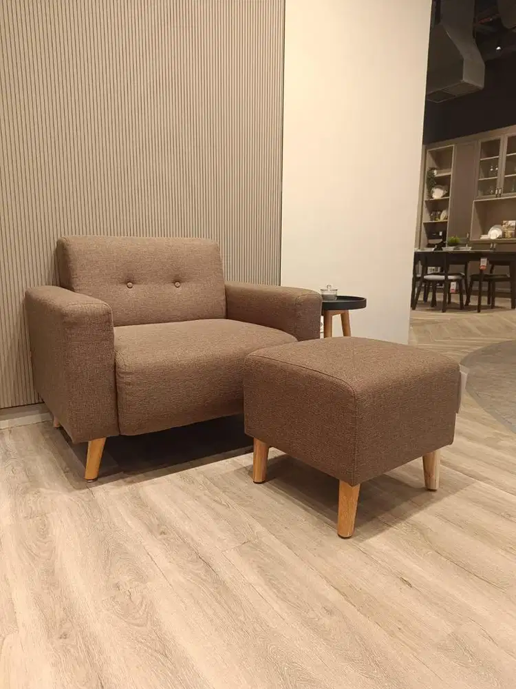 Sofa 1 seat by Vivere - New Condition!