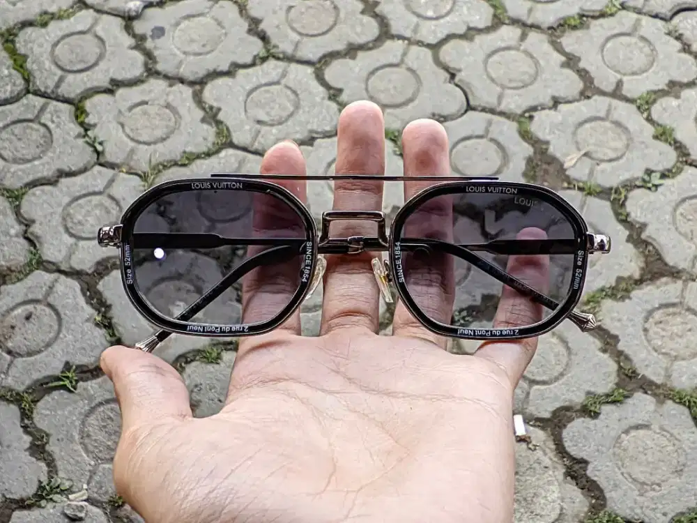 KACAMATA LV POLARIZED