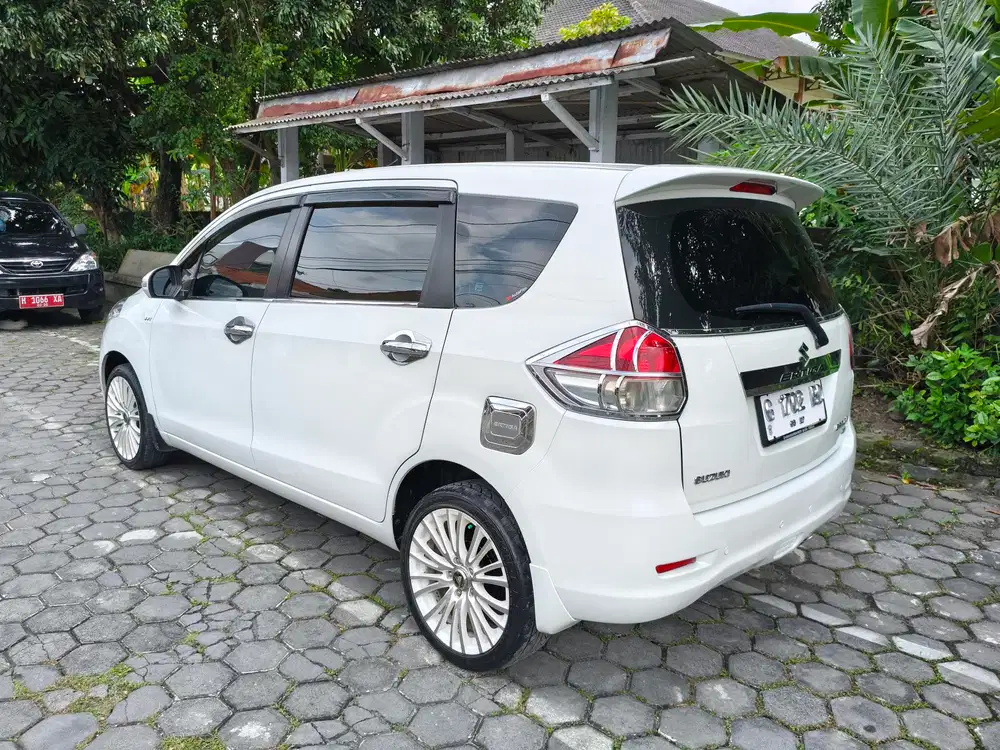 Suzuki Ertiga 2012 Bensin manual
