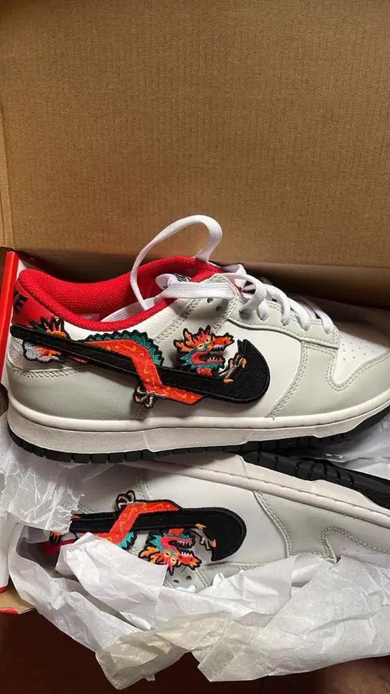 SEPATU NIKE DUNK LOW size 39