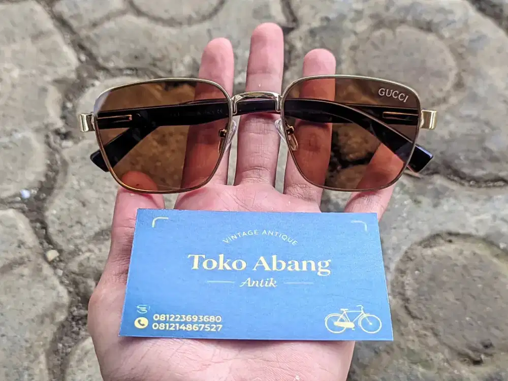 KACAMATA GUCCI Clasik