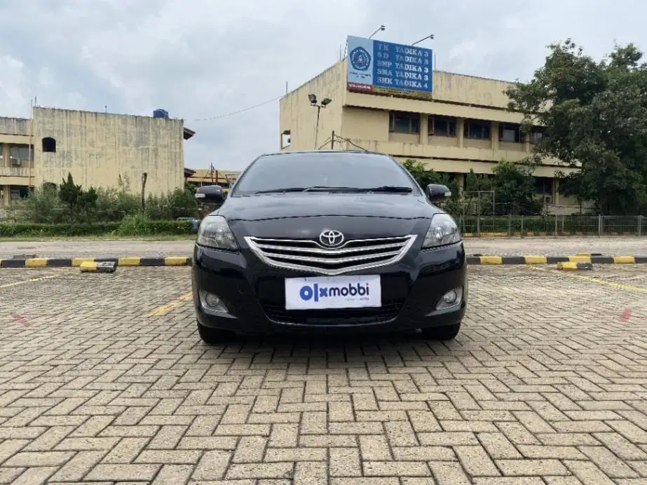 TDP 4,JT, Toyota Vios 1.5 G Bensin-AT Hitam 2012