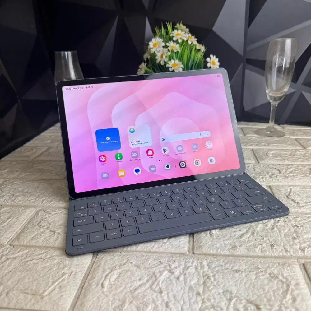 Samsung Tab S11 5G + keyboard Fullset ori Sebuln pakai bisa COD