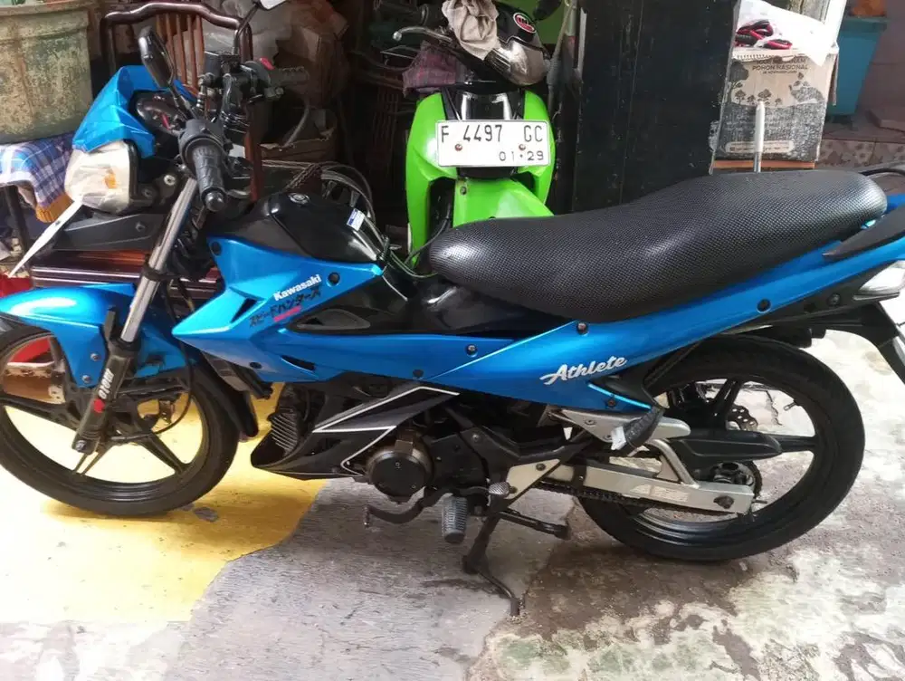 Kawasaki Athlete 2012