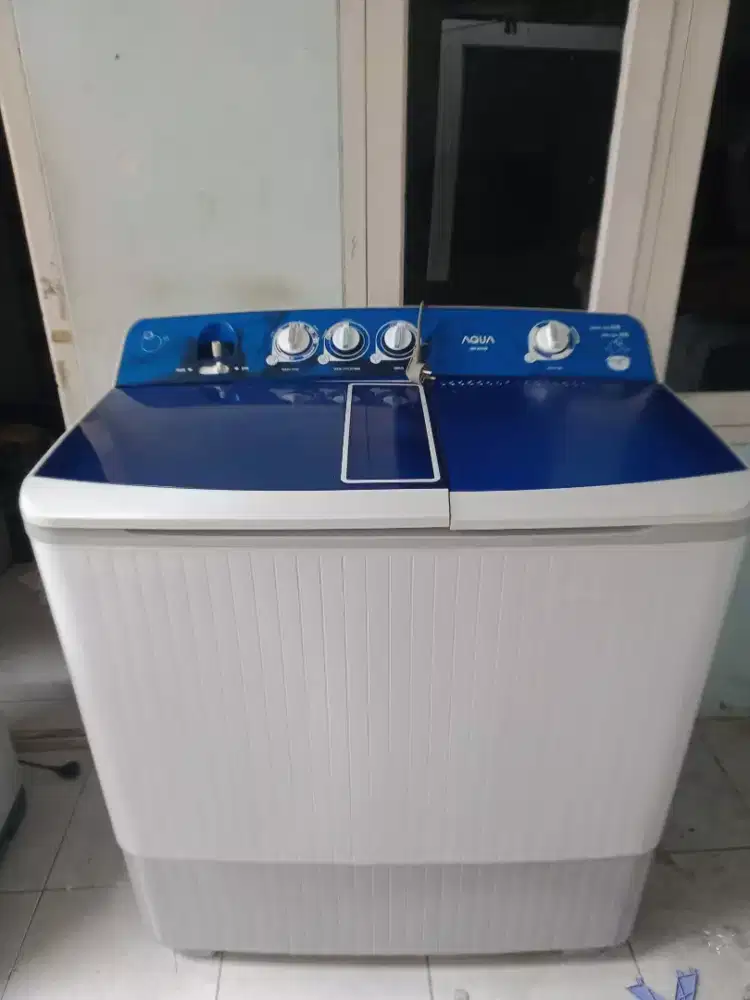 Jual cepat mesin cuci merk Aqua kapasitas 20 kg