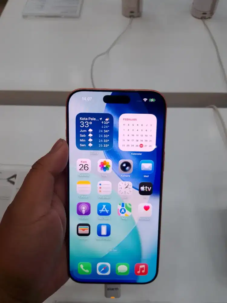 KREDIT HP IPHONE 17 PRO MAX SEMGAMPANG ITU HANYA DI HOME KREDIT BUNGA0