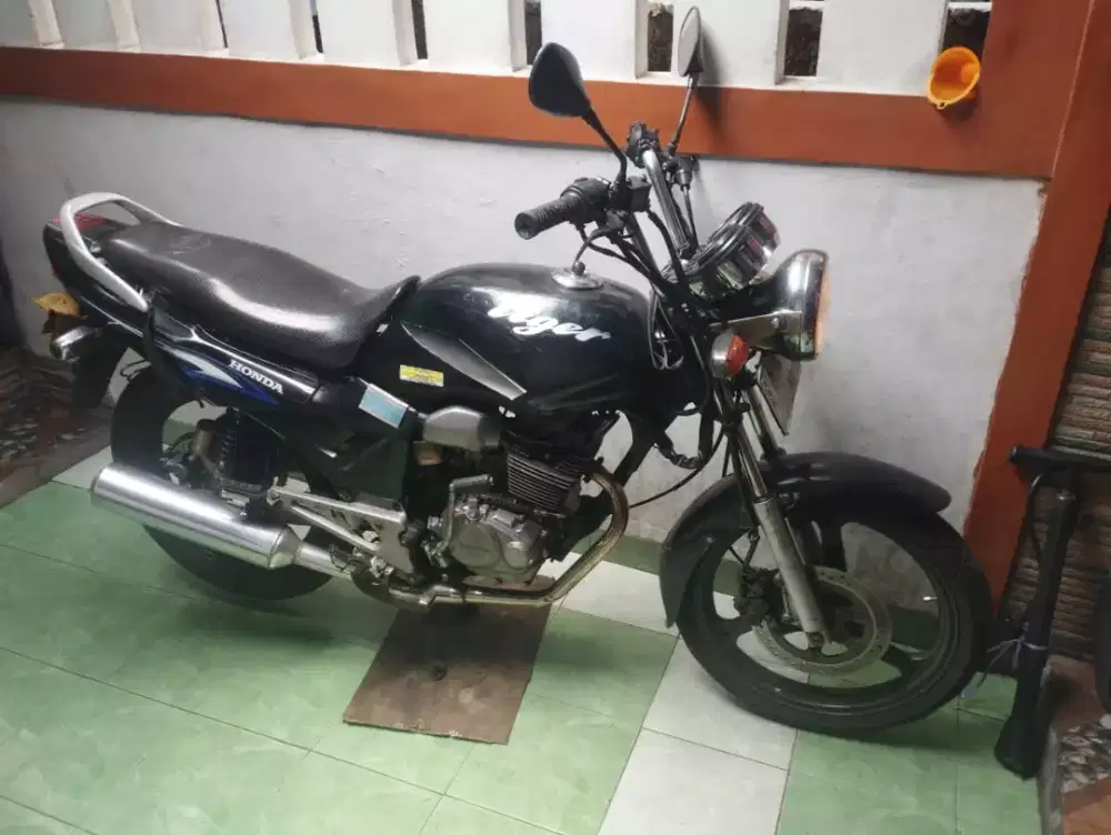 Jual Honda Tiger 2004