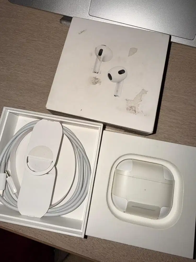 AIRPODS 3rd Generation