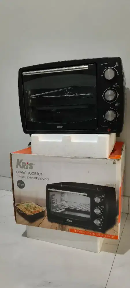 Oven toaster / tungku pemanggang