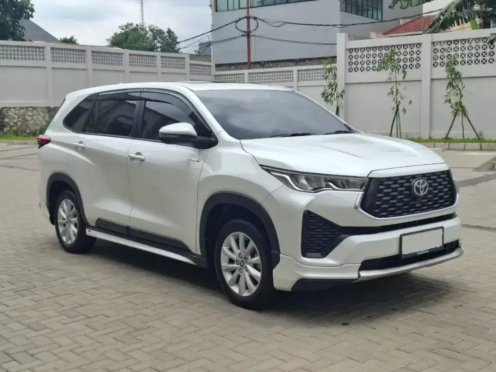 (Tdp10jt) Zenix V HV Modelista 2024 Putih