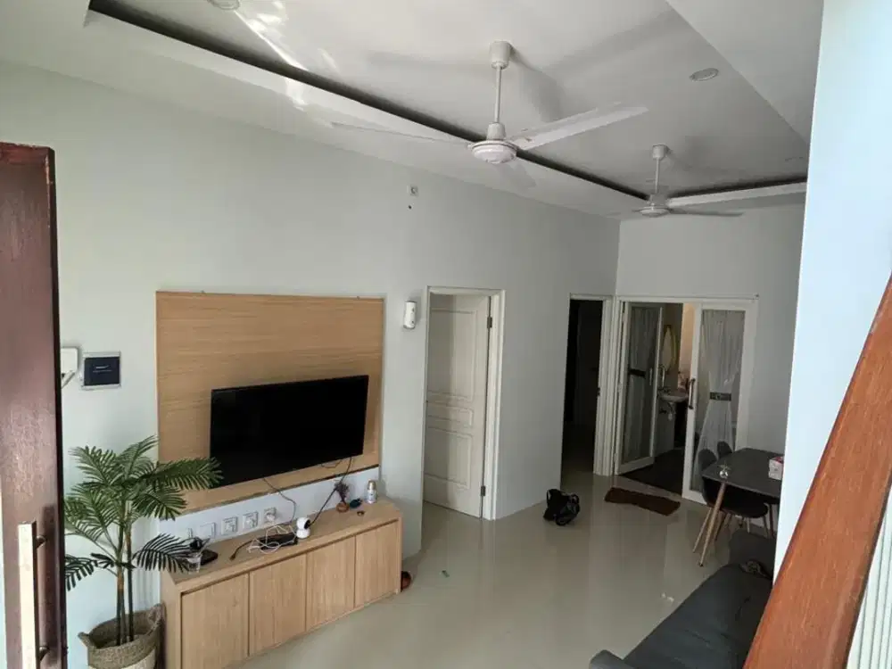 Dijual Rumah 2 Lantai di Eagle Hills Tembalang Semarang