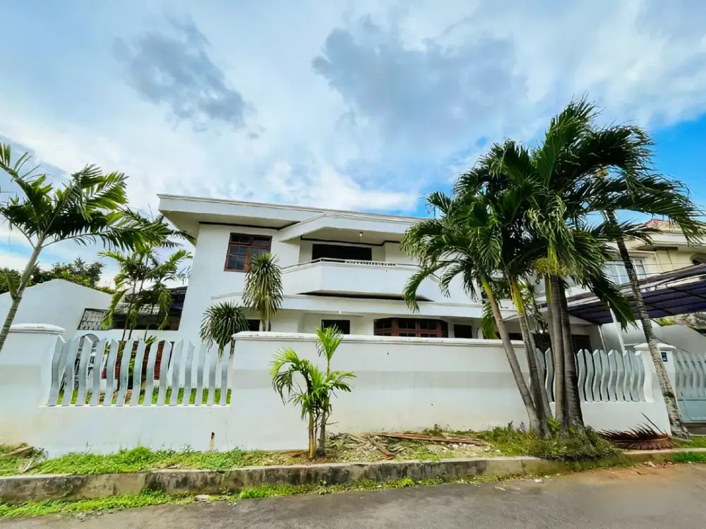 Rumah Mewah komplek AL Duren sawit Jakarta Timur