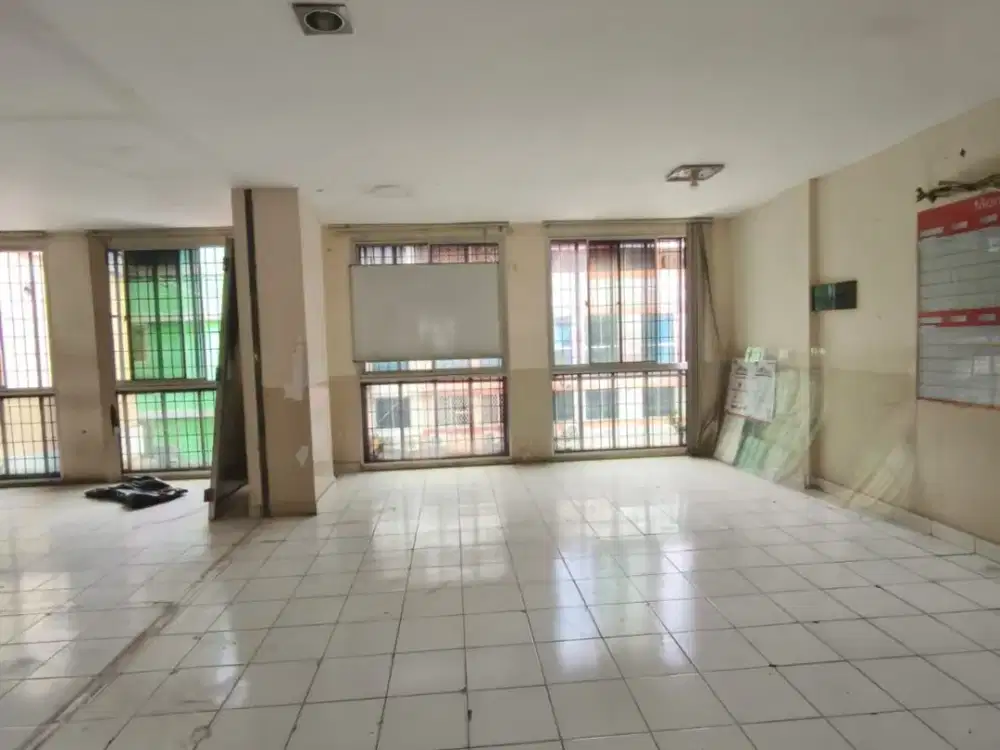 Dijual Ruko Cempaka Mas 4 lantai Lokasi Strategis