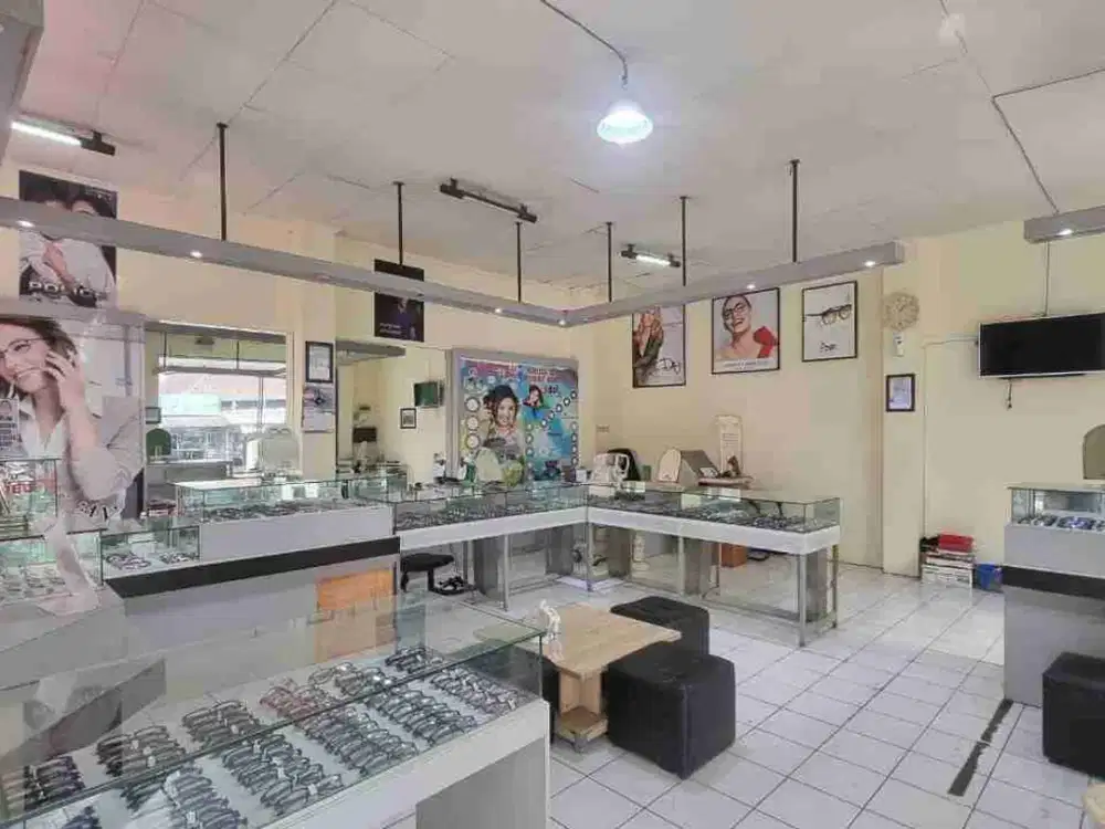 Rumah Ruko Mainroad  Moch.Toha Strategis Astana Anyar Kurdi Soeta Mekarwangi Tegallega dekat Jual Cepat