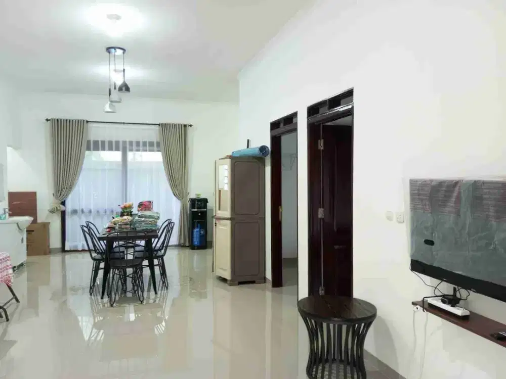 Villa Baru Di Dekat Pasar Lembang