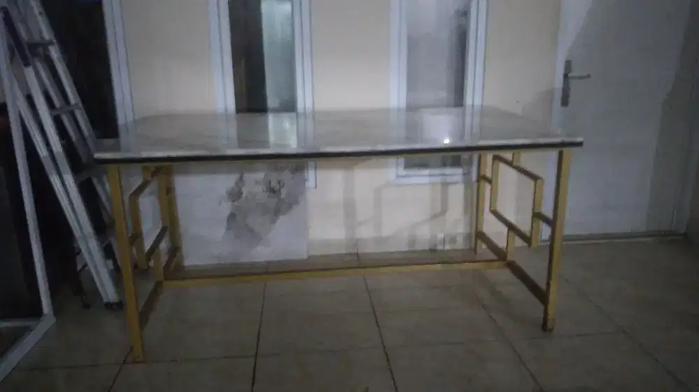 meja marmer ruang tamu 200x100