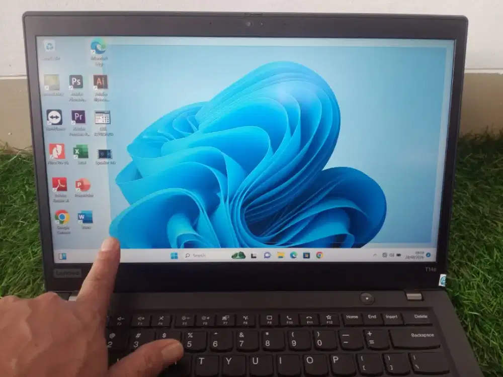 Lenovo Thinkpad T14s Core i7 gen 10