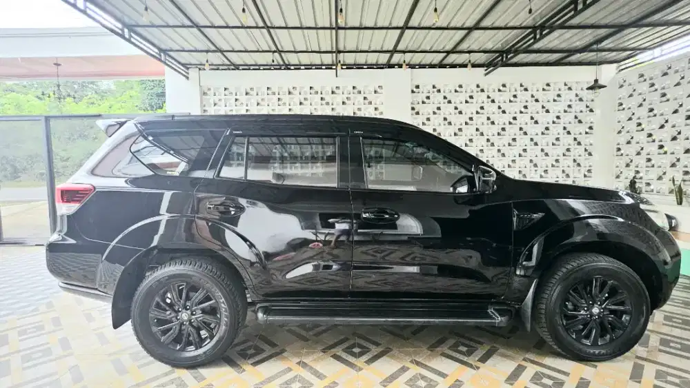 Nissan Terra 2018, type VL tertinggi