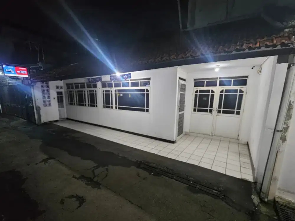 RUMAH BAGUS ASRI TERAWAT 1 LANTAI SIAP HUNI DI GATOT SUBROTO BANDUNG