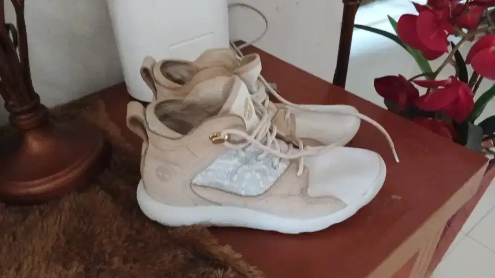 Sepatu bekas Merk Timberland u wanita original