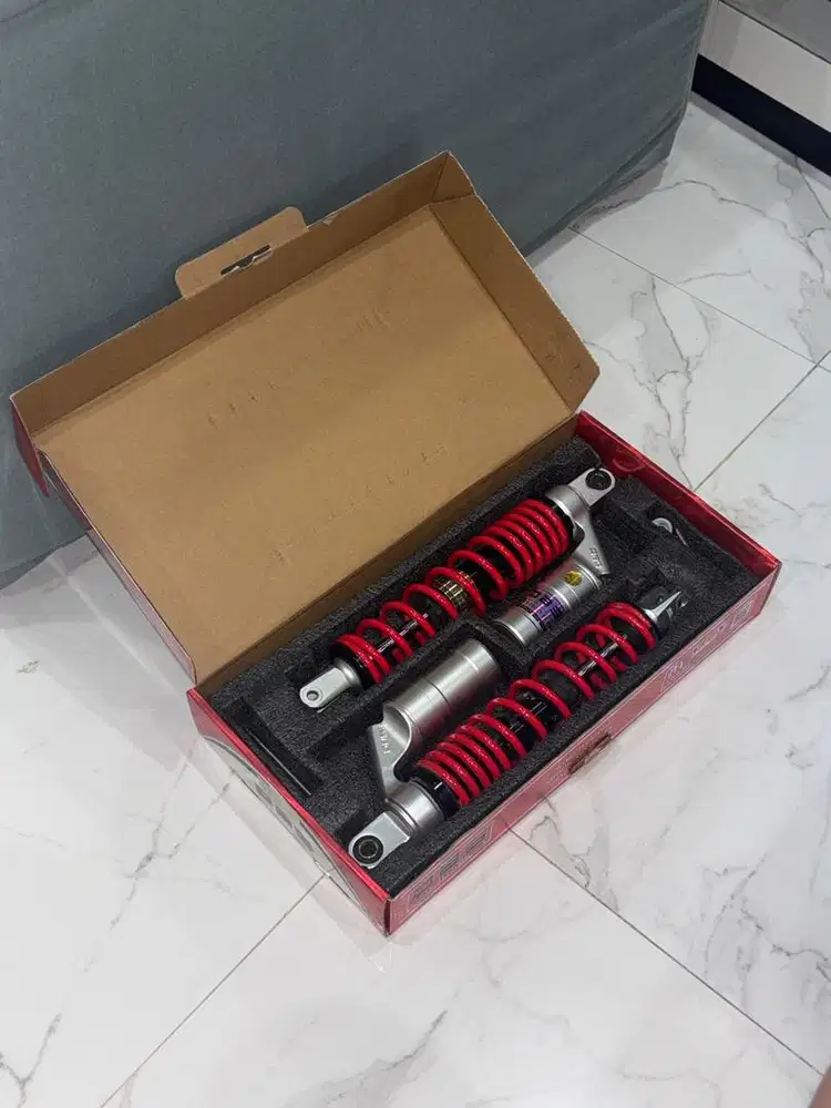 Shockbreaker DBS 7711 Silver, Per Merah