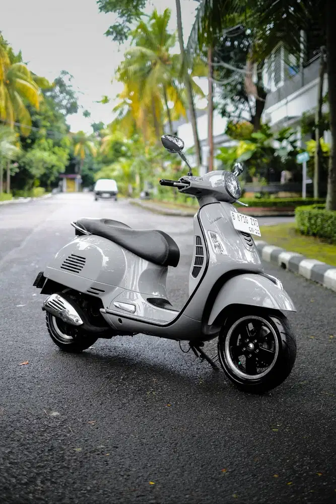 JUAL VESPA MATIC BEKAS/SECOND GTS 2014 MURAH BERGARANSI