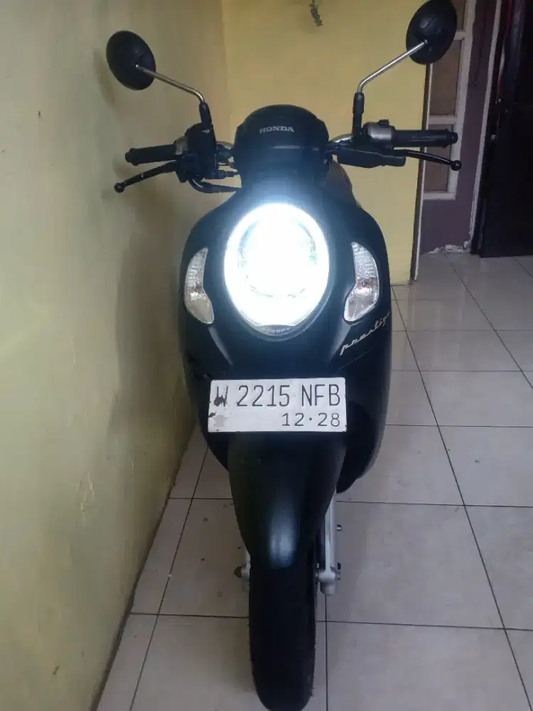 Honda 2023,pajak hidup dan suratnya lengkap.Unit sangat bagus sehat.