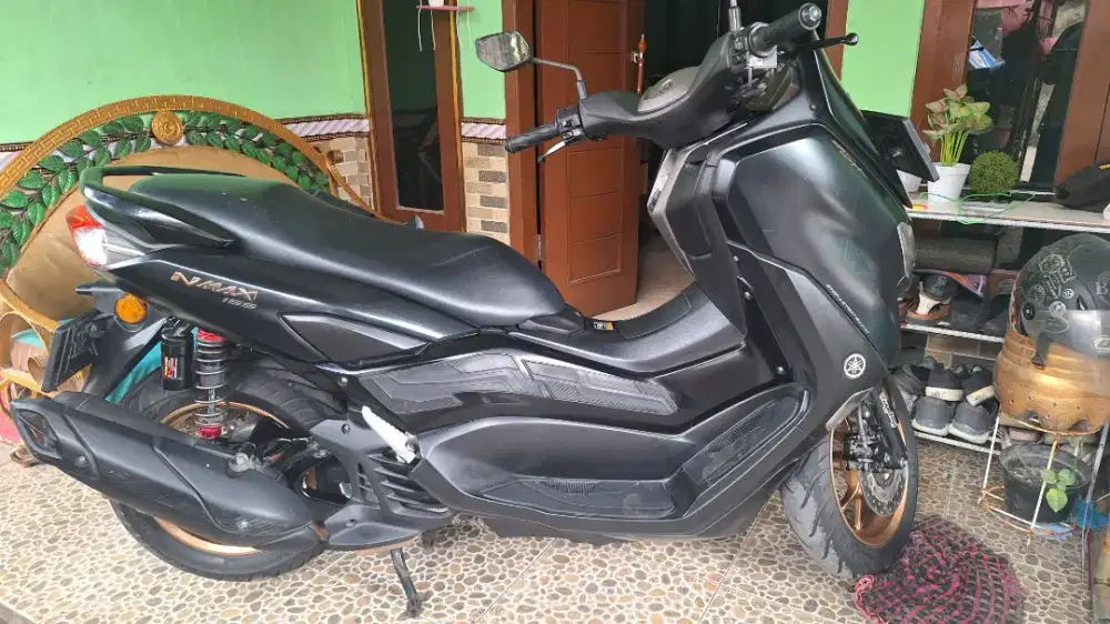 Nmax new 2022 Connected