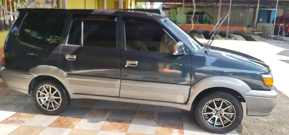 Toyota kijang Krista 1999