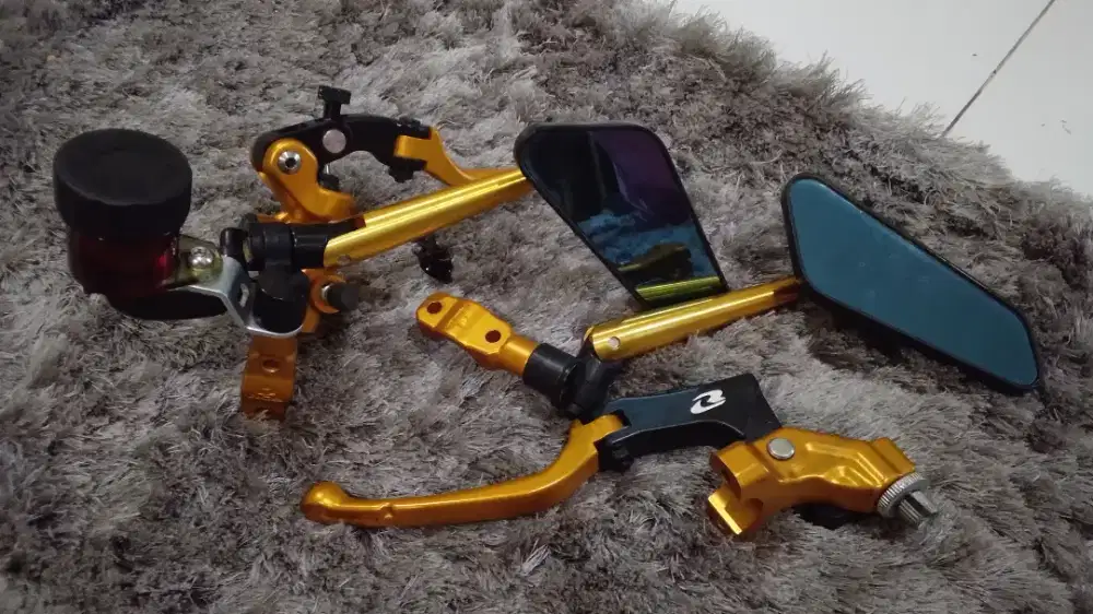 Dijual Master Rem RCB S1 ori, komplit Kanan kiri Plus spion Gold