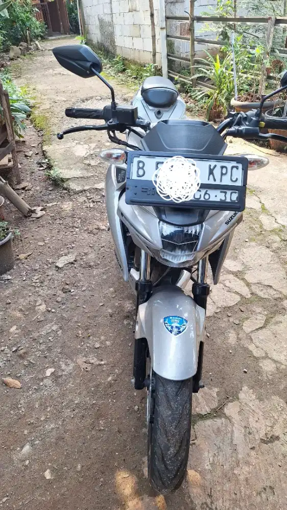 GSX S 150 DI JUAL CEPAT MURAH BARANG PEMILIK SENDIRI