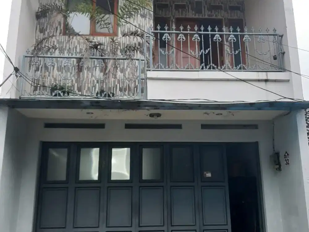 Di jual rumah 2Lantai di komplek bandung indah raya derwati kota bandung