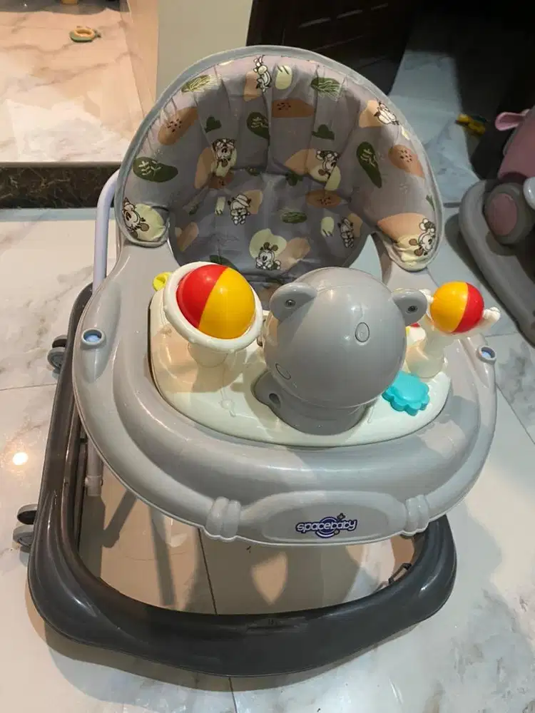 Babywalker spacebaby
