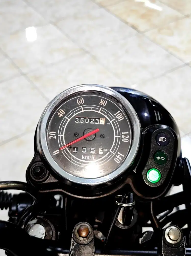 Siap angkut Kawasaki W175 SE Black style Reg 2023 dp 5jt an super gaul