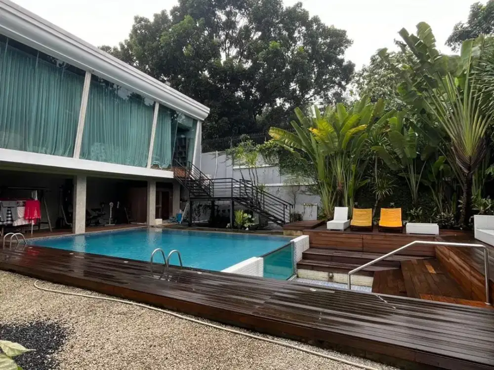 DIJUAL RUMAH PREMIUM 3 LANTAI KOLAM RENANG DI BUKIT GOLF HIJAU BGH SENTUL CITY SSR750 A2