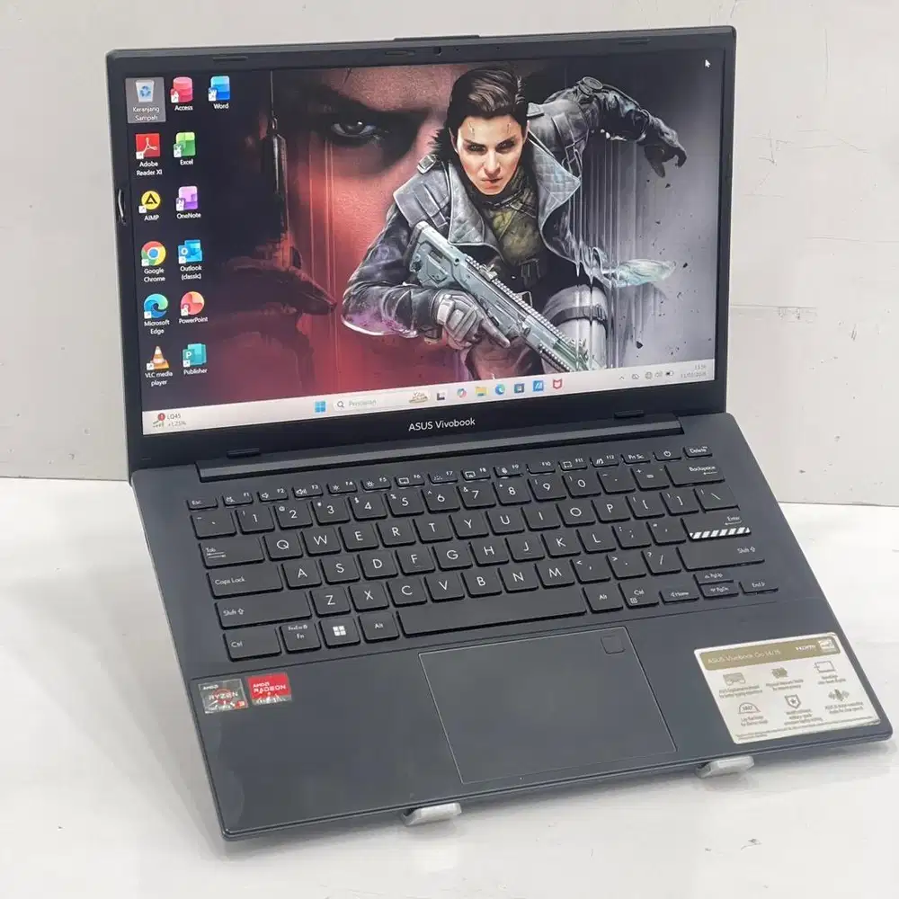 di jual cepat Asus Vivobook Go 14/15 Ryzen 3-7320 RAM 8GB SSD 256GB