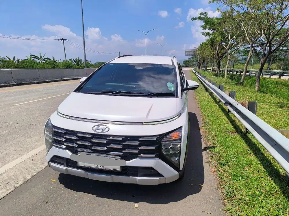 Hyundai Stargazer X 2023 Bensin